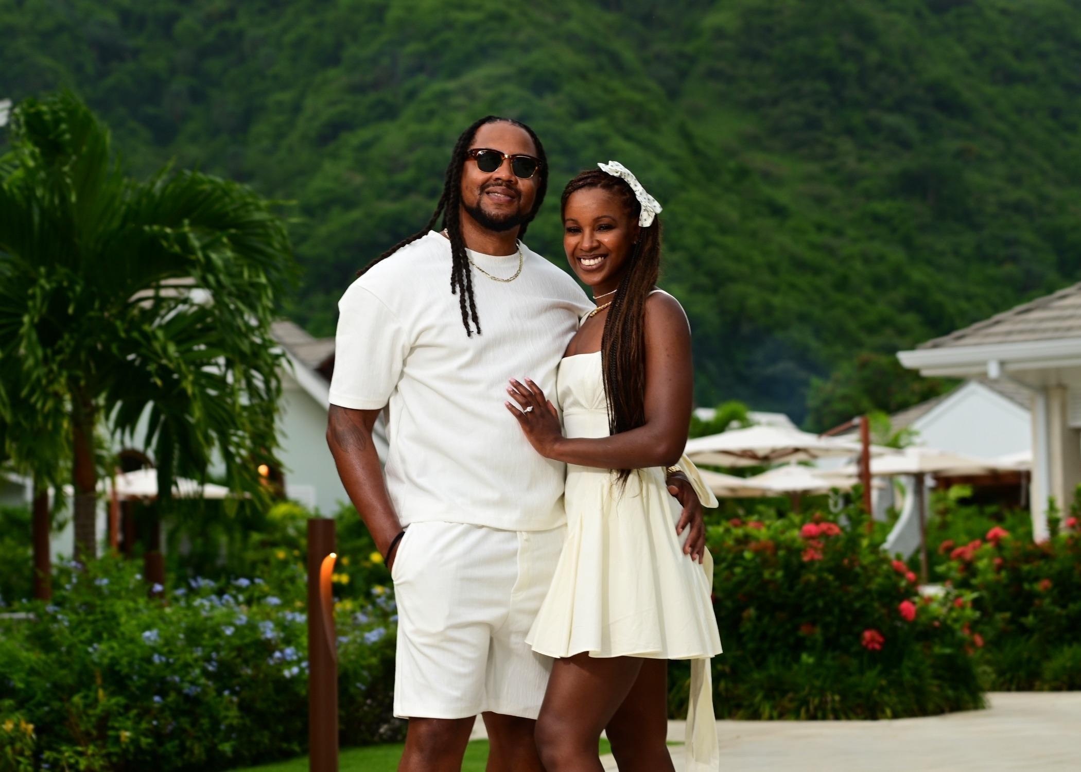 The Wedding Website of Jillian Weir-Reeves and Malachi Kimble