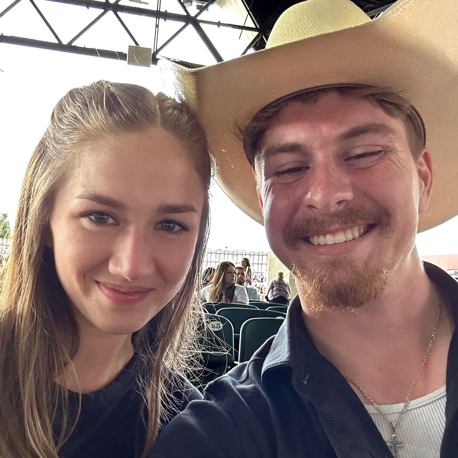 Parker McCollum Concert, our 5th date!