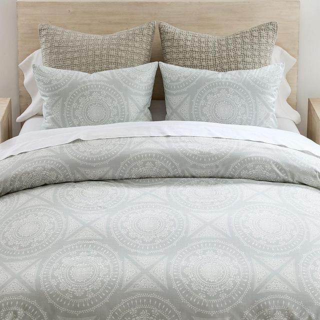 Dot Medallion Reversible Duvet Cover, Sea Glass, Full/Queen
