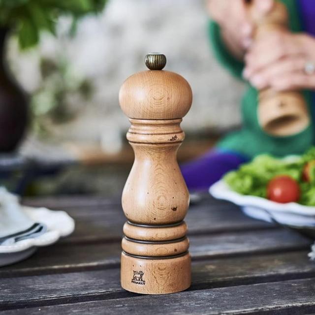 "Peugeot Paris Classic Collection Antique Pepper Mill, 22cm/8-3/4"", Natural" (30971)