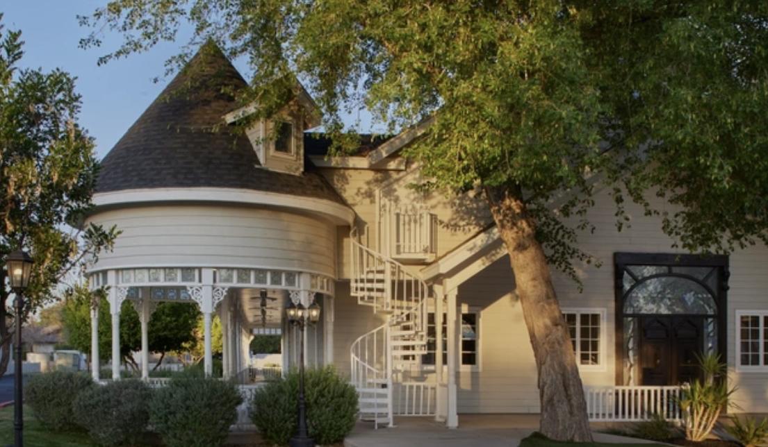 The Wedding Website of Sasha Miranda and Michael Griner