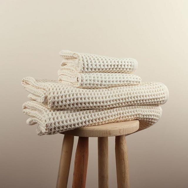 Püskül - 4 Pieces Waffle Towel Sets for Bathroom, Premium Organic Turkish Cotton 2 Hand Towels 2 Bath Towels Set (Natural Beige)