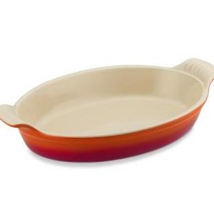 Le Creuset Heritage Stoneware Oval Gratin, 9 1/2", Cerise