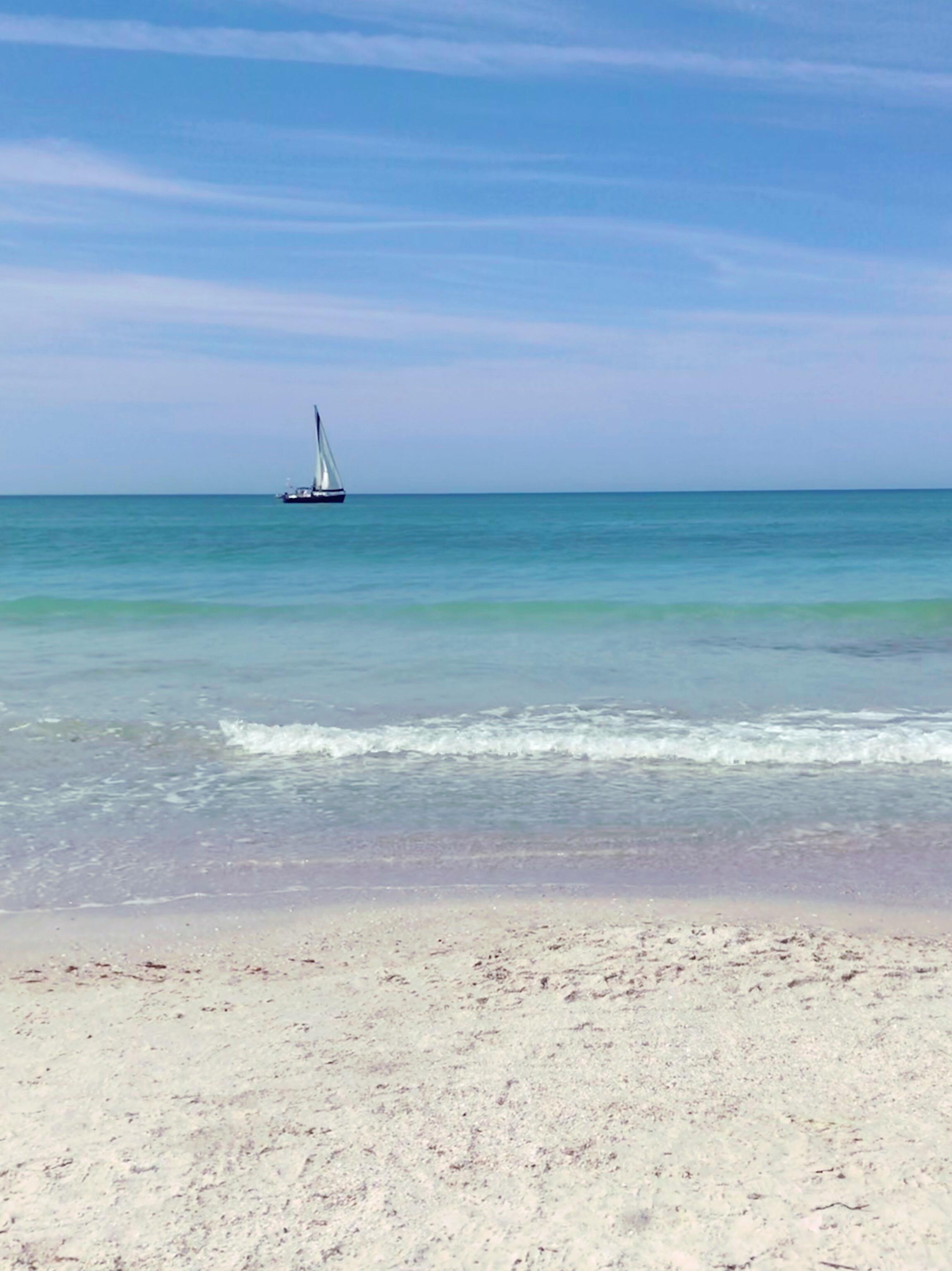 The Wedding Website of Sarah Holmbo and Alexander Lyon