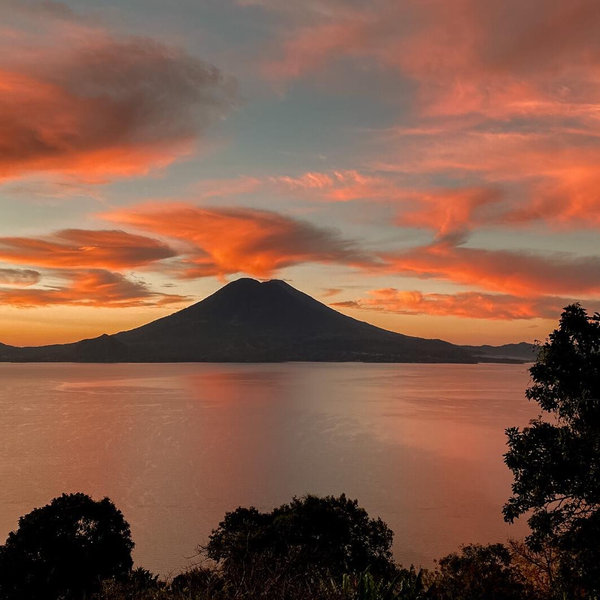 Hunny Moon to Guatemala Lake Atitlan!