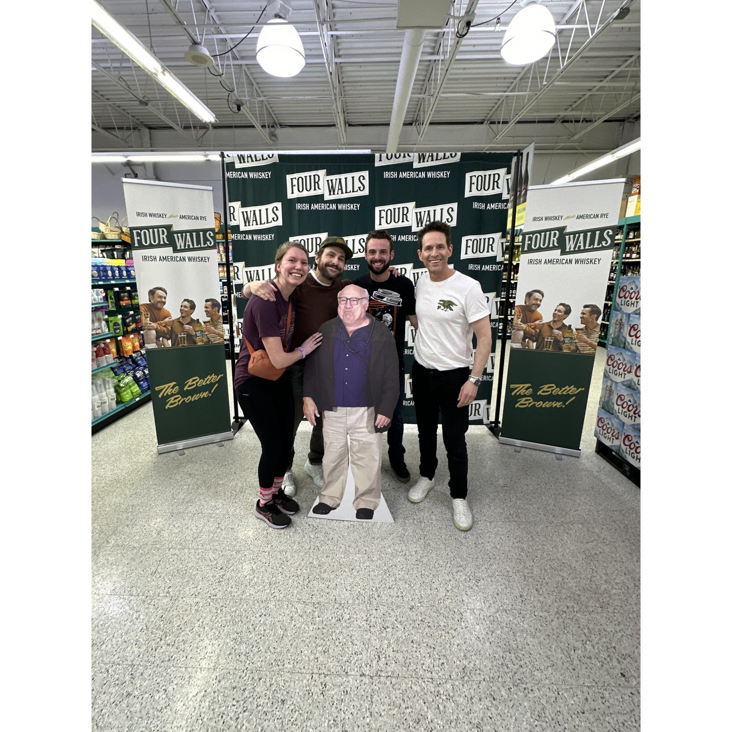 The gang meets Cass and Codey!