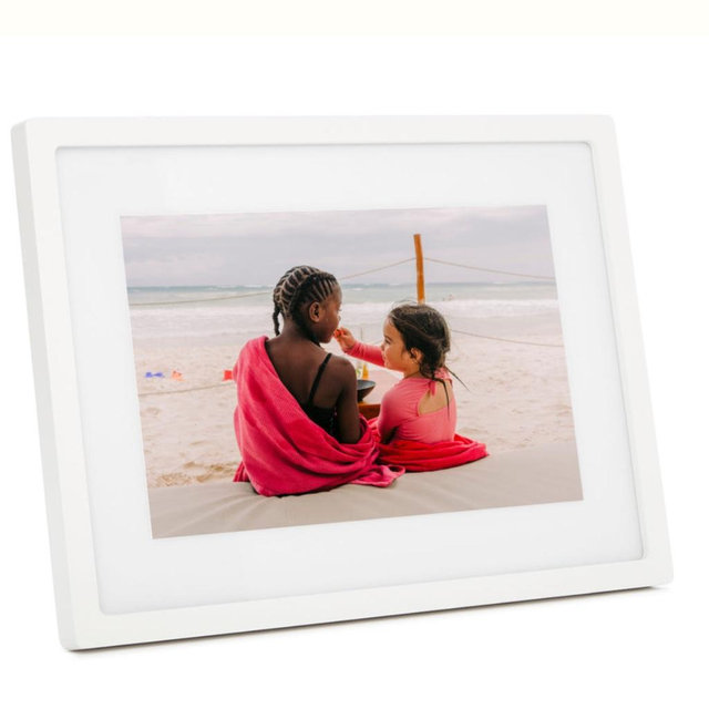 Skylight Frame - Digital Photo Frame White