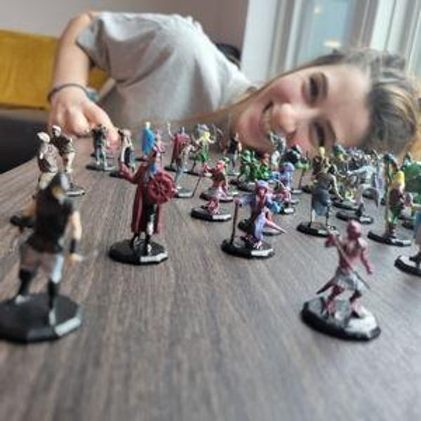 Buy us more Dungeons and Dragons Miniatures