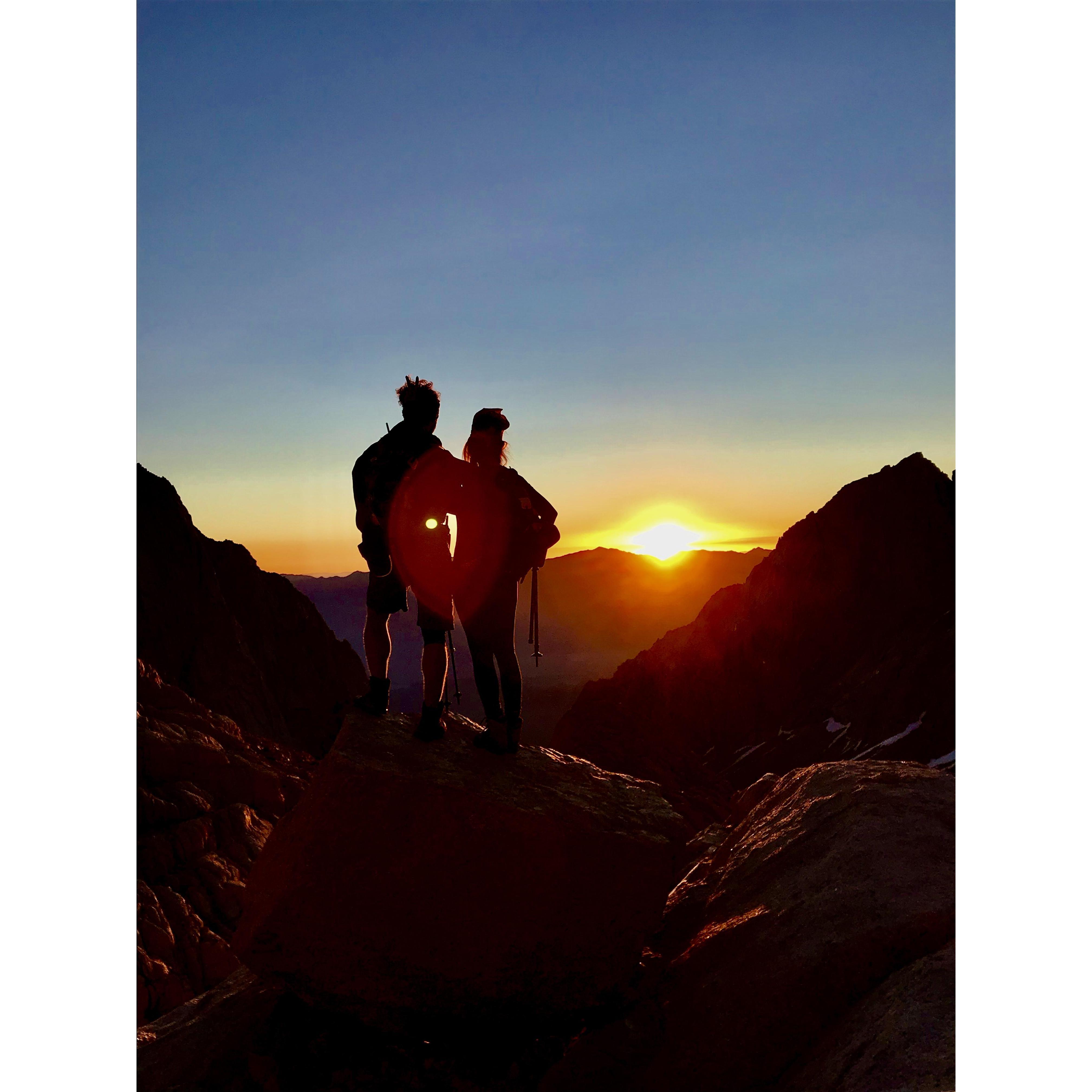 Sunrise @ Mt Whitney hike