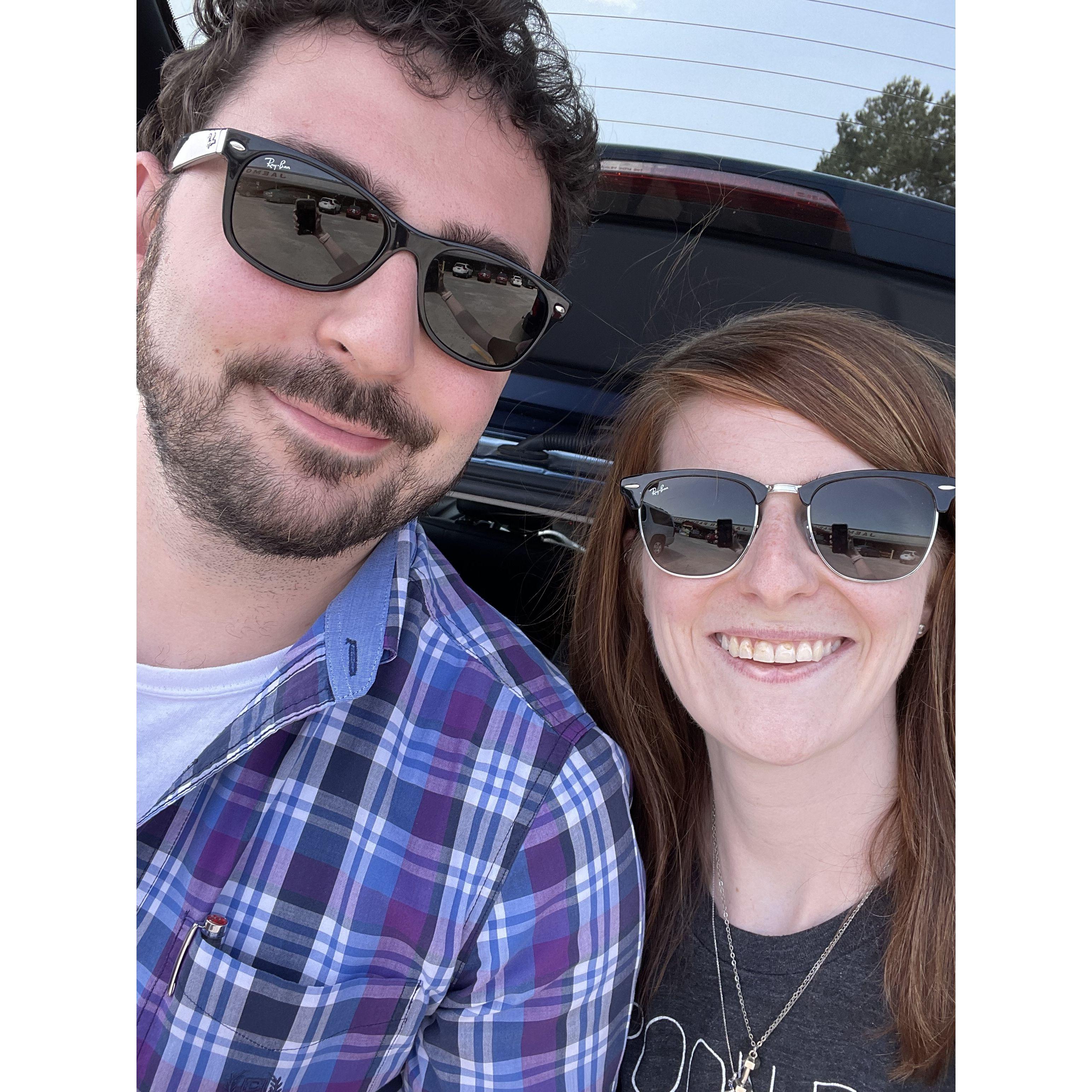 Date Day out to the farm to get yummy food!