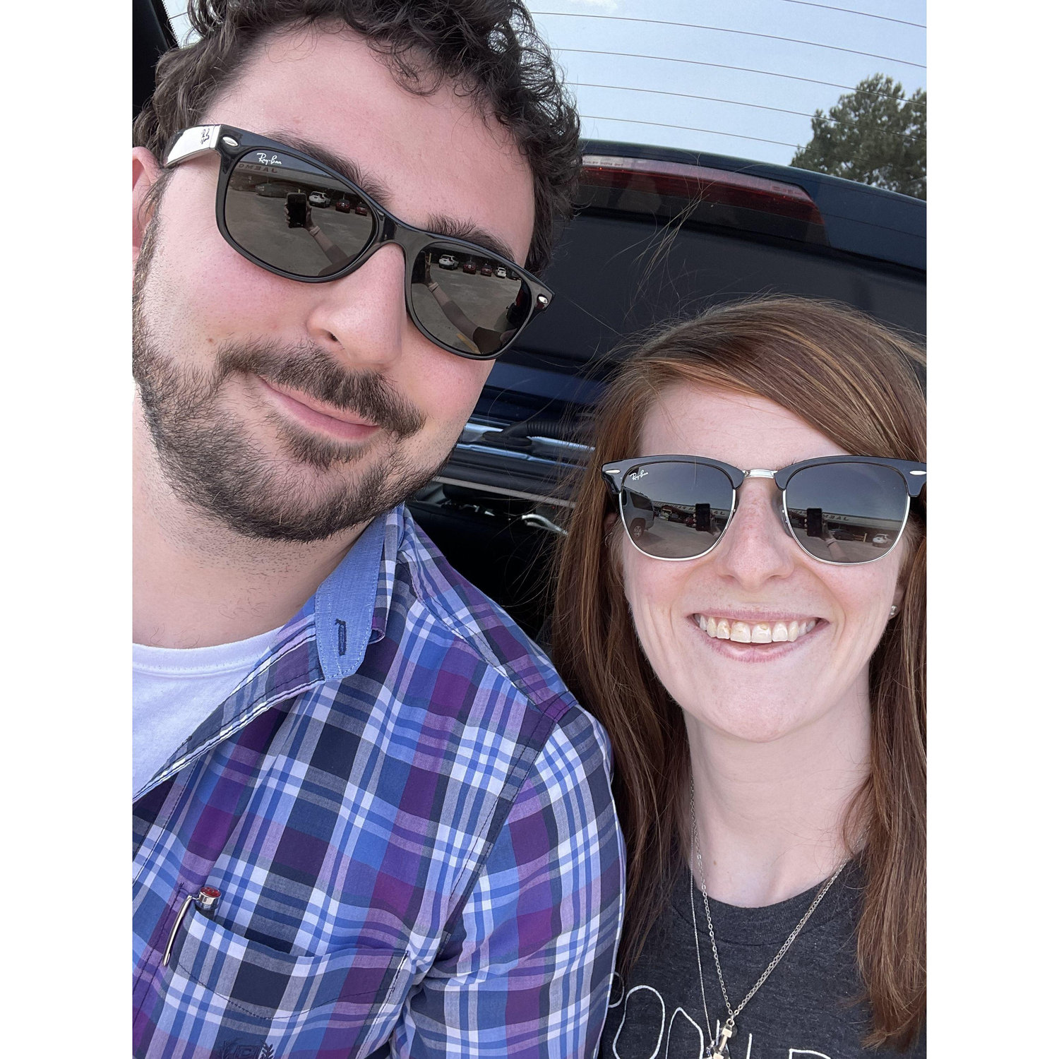 Date Day out to the farm to get yummy food!