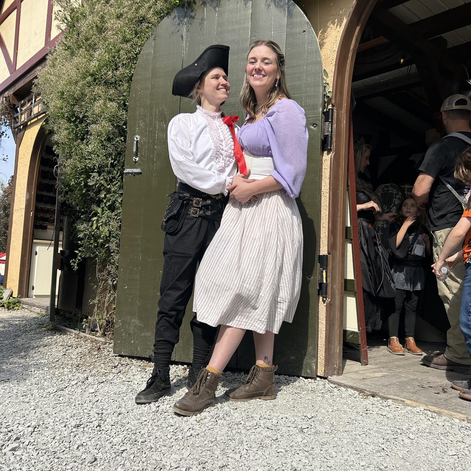 Get someone who looks at you the way Erika looks at Colleen! 🥰