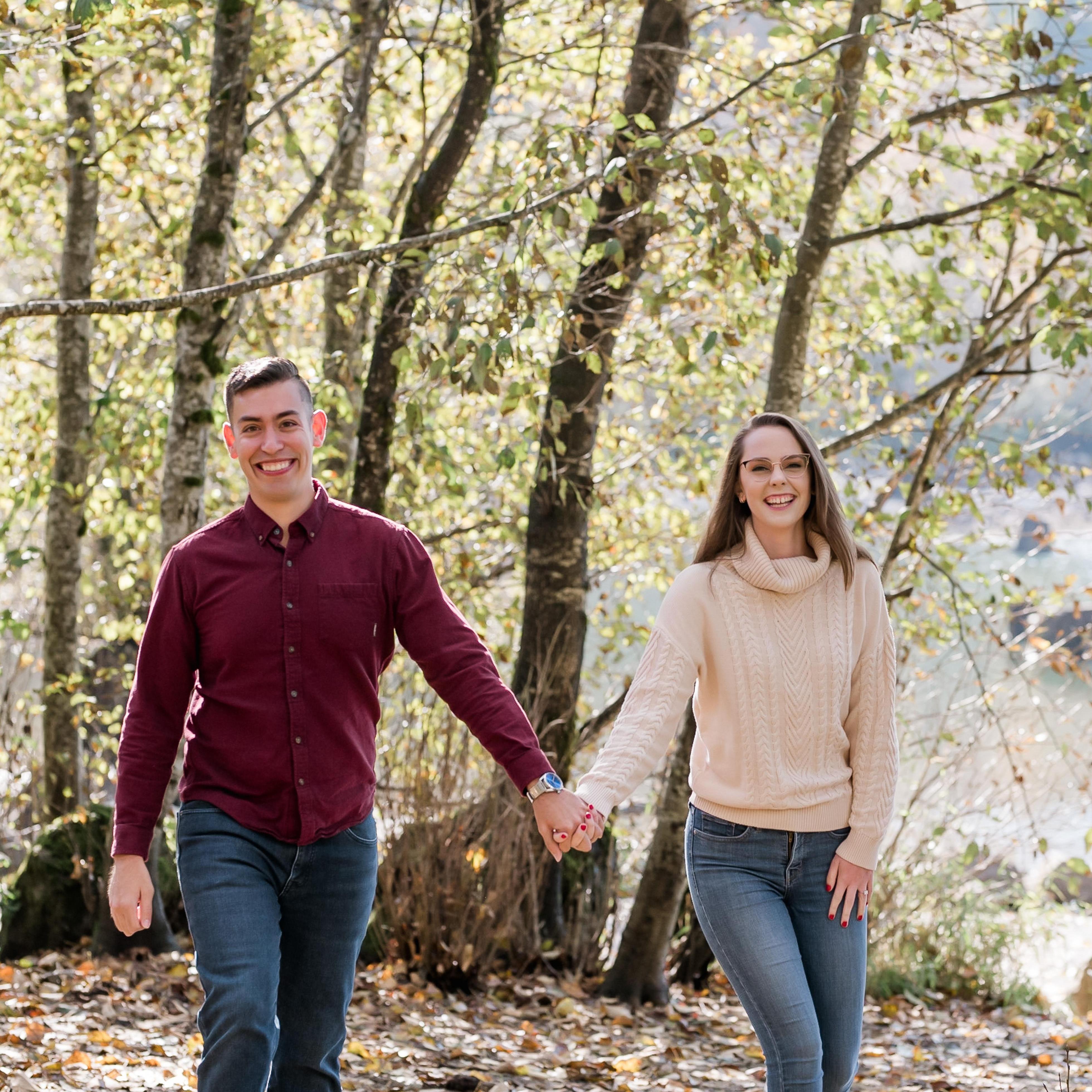 engagement photos taken at Rattlesnake Lake