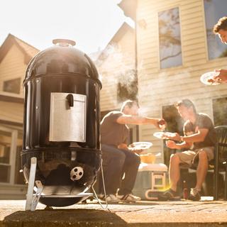 Smokey Mountain Cooker Smoker