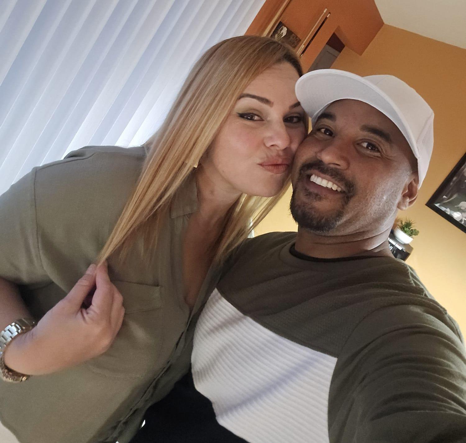 The Wedding Website of Elizabeth Alicea and Humberto Aviles Jr.