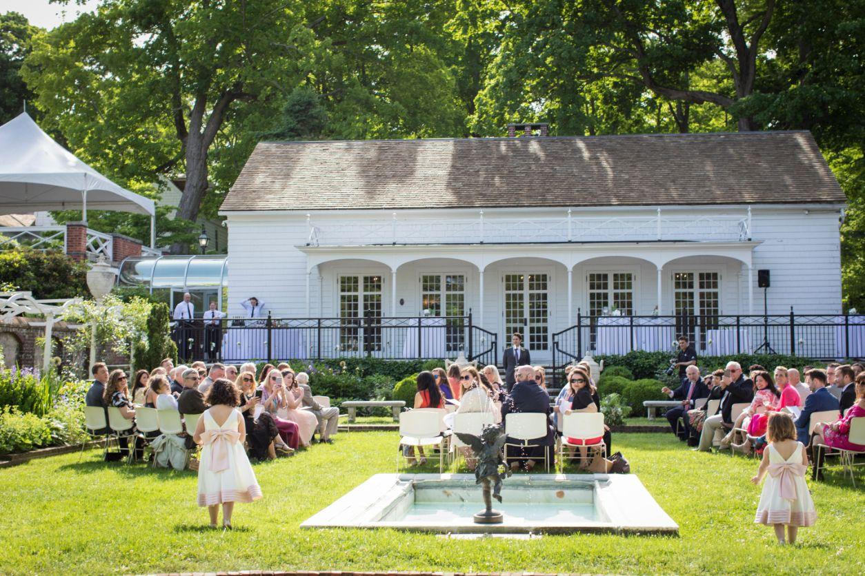 The Garden House at Keeler Tavern Museum | Wedding Venues | Cost, Reviews \u0026  Photos | Zola, image size:1254x836
