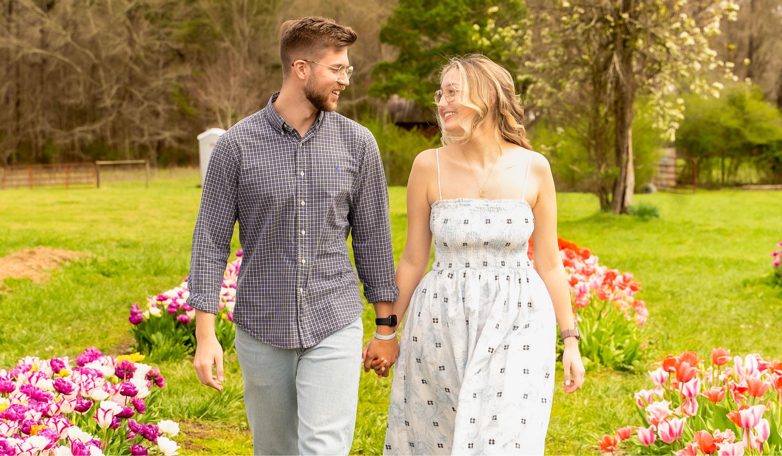 The Wedding Website of Emmi Propst and Gabe Davidson