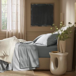 Signature Piped Edge 4-Piece Sheet Set
