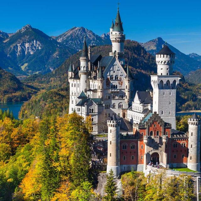 Trip to Neuschwanstein Castle