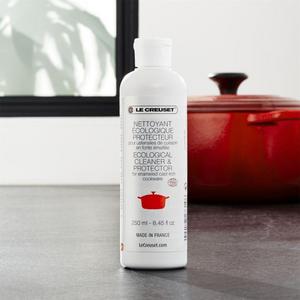 Le Creuset ® Enameled Cast Iron Cookware Cleaner