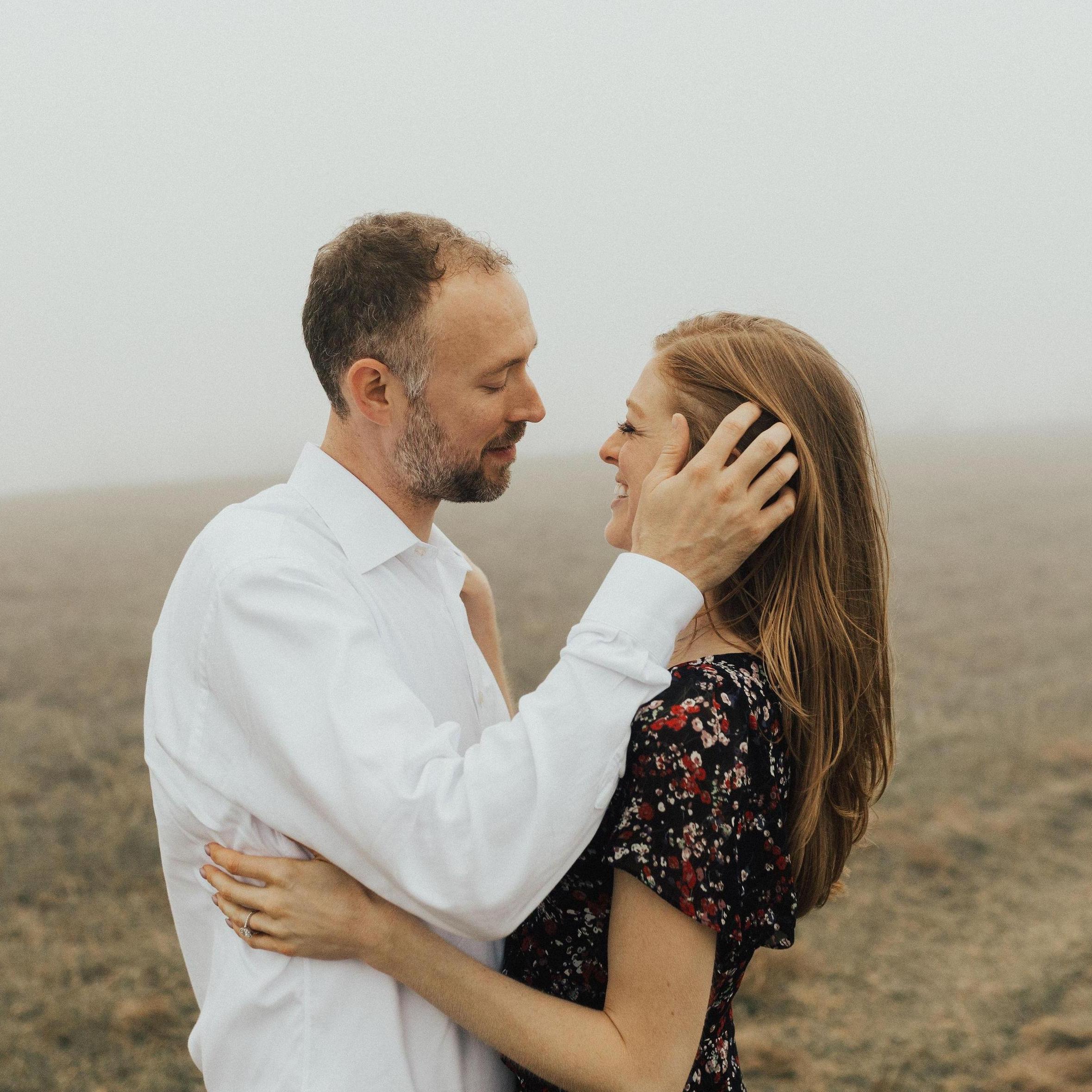 Engagement photos at Cole Mountain (Alexa Ann Photography)