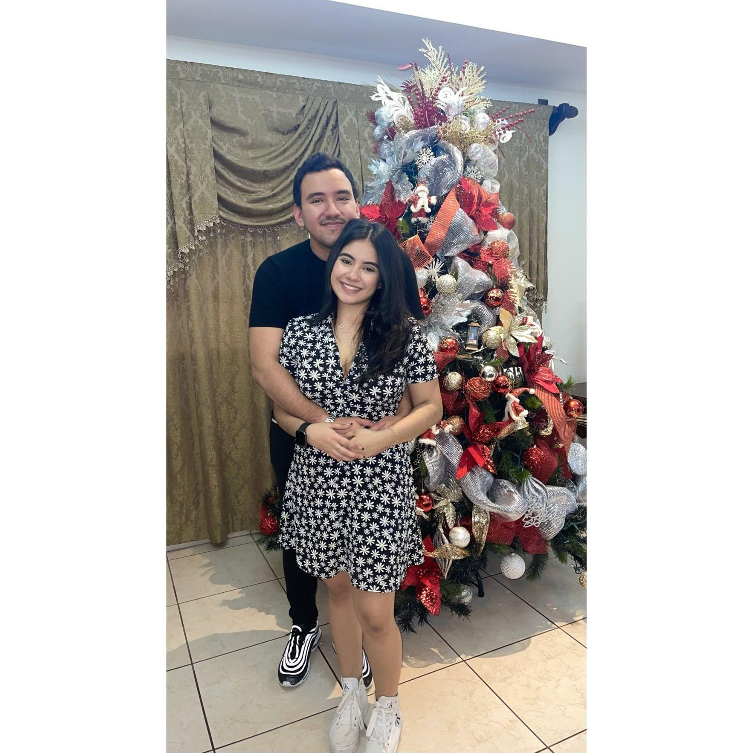 This was the day it all began- the day we became a couple.
12/25/21
