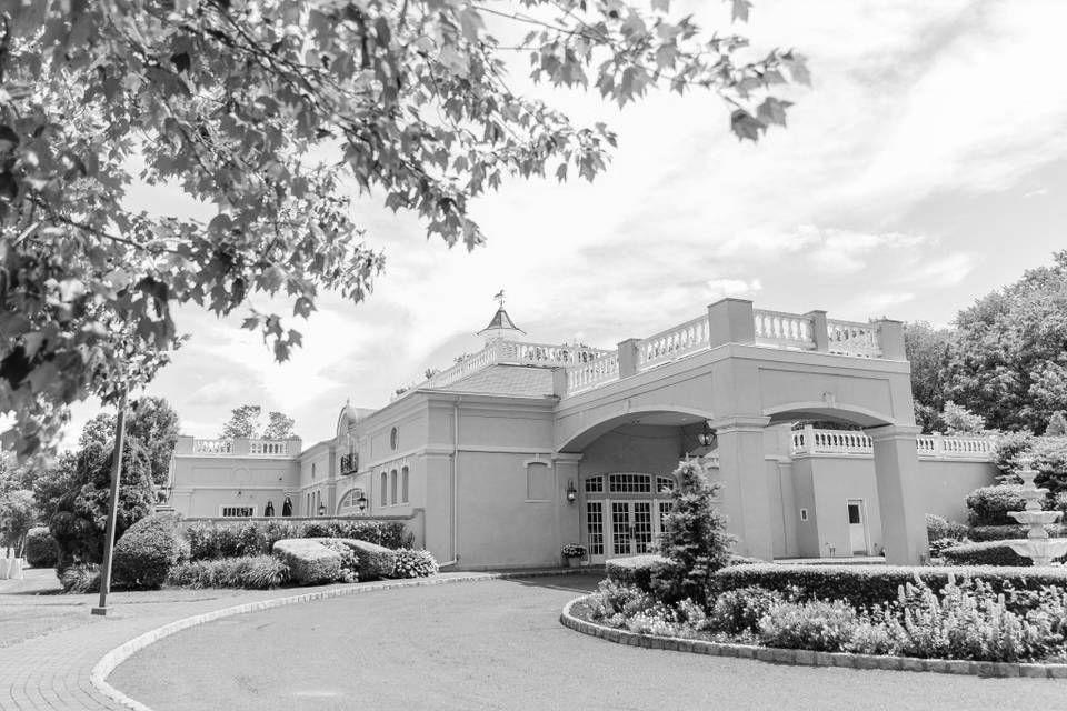 The Wedding Website of Ashley Torelli and Michael Ockimey