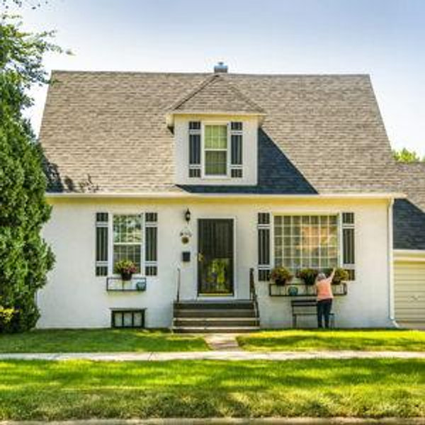 Hudson Home Decor & Essentials Fund
