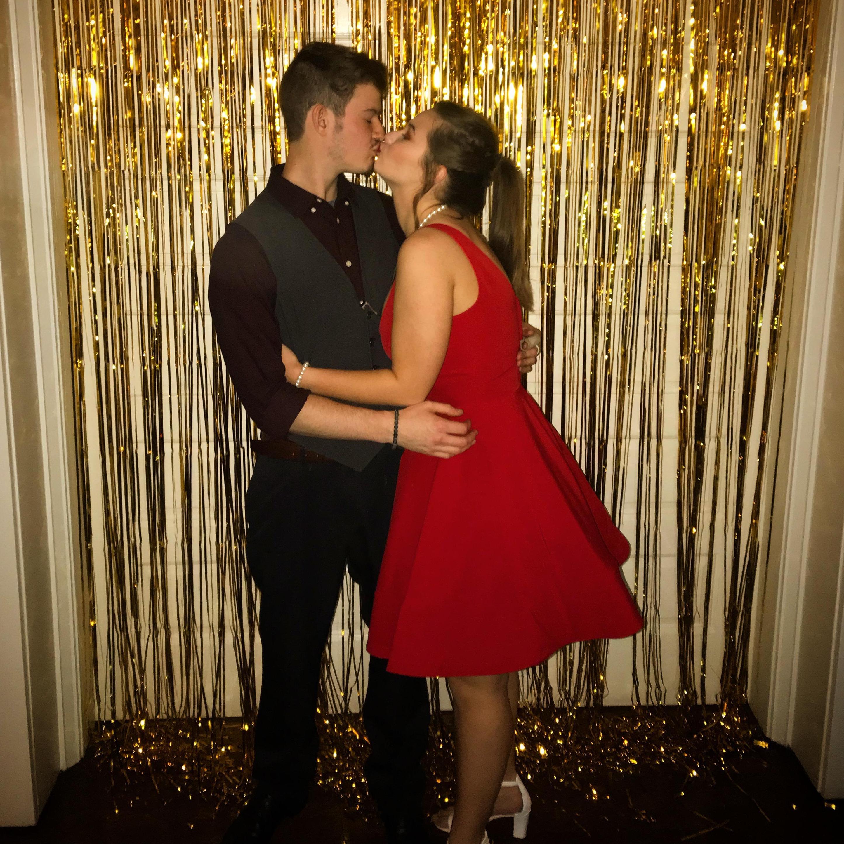 Alexis's sorority's semi-formal dance, 2018