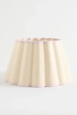Scalloped Empire Fabric Trimmed Lamp Shade