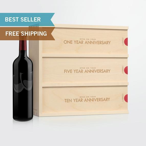 Anniversary Wine Box - Classic Trio // Wedding Gift for the Couple // Engagement Gift // Wedding Gift // Anniversary Gift / Wedding Wine Box