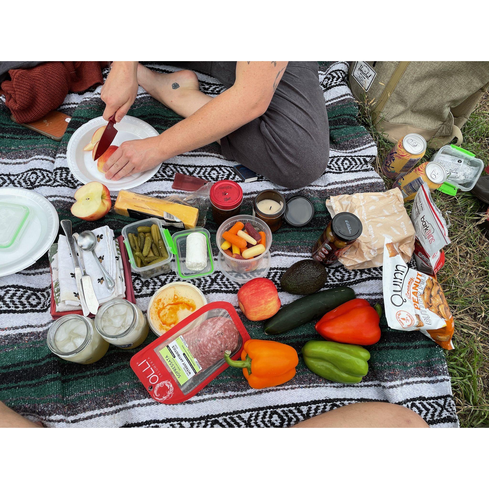 Our second date, Emily whipped out a massive picnic as if it was nothing. If Ben wasn't sure after the first date, this was definitely the moment he knew he found his partner.