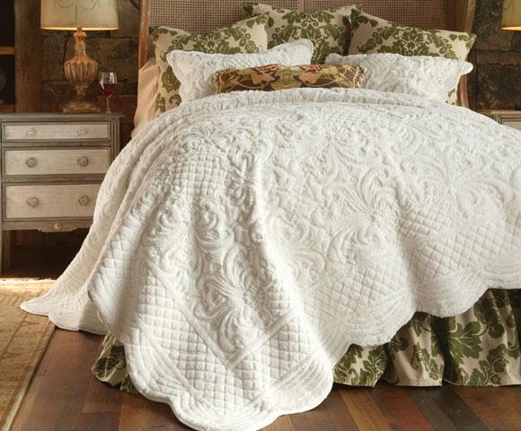Chalet Ensemble Quilt