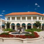 Tanger Outlets Deer Park