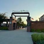 Chicken N Pickle - Overland Park