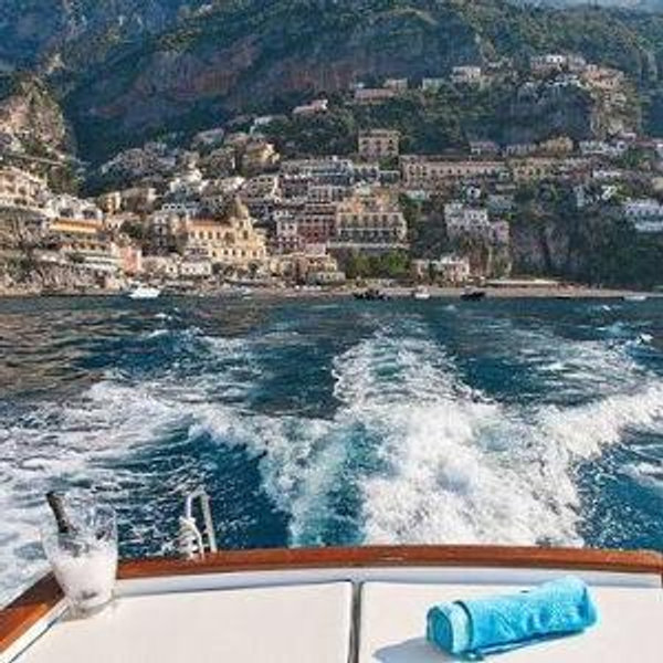 Boat day in Positano