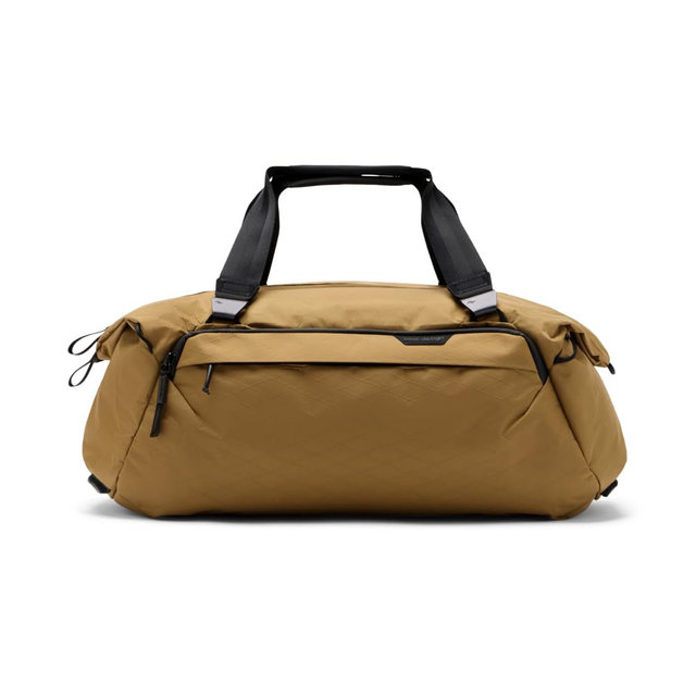 Peak Design Travel Duffel 35L, Coyote, Extra-Wide Single Zip Access, Weatherproof Shell, 4 External Pockets, Fits Packing Cubes & Camera Cubes, Ideal for Weekend Trips, Versatile Duffel Bag for Travel