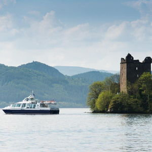Honeymoon - Loch Ness Boat Tour