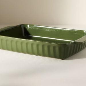 The Latte Stoneware Baking Dish: Amelie Edition