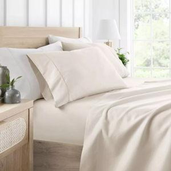 4 Piece Bed Sheet Set Solid Double Brushed Microfiber, Ultra Soft, Easy Care - Becky Cameron