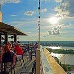 10 South Rooftop Bar & Grill