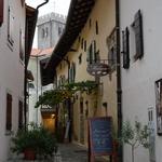 Have lunch or dinner in Šmartno