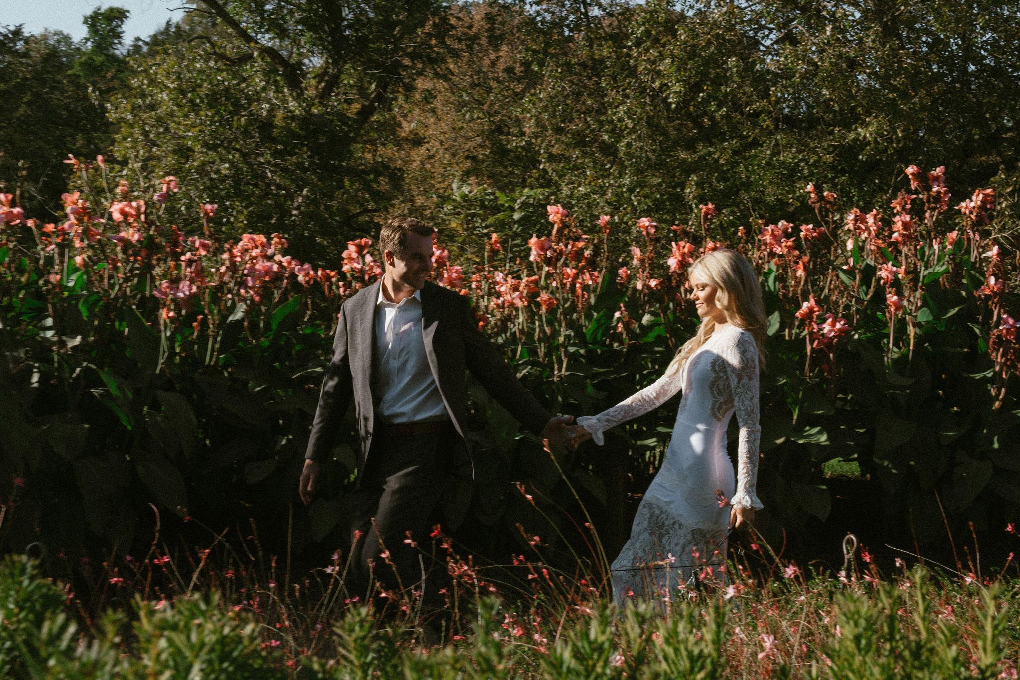 The Wedding Website of Julia Sharpe and Lucas Agent