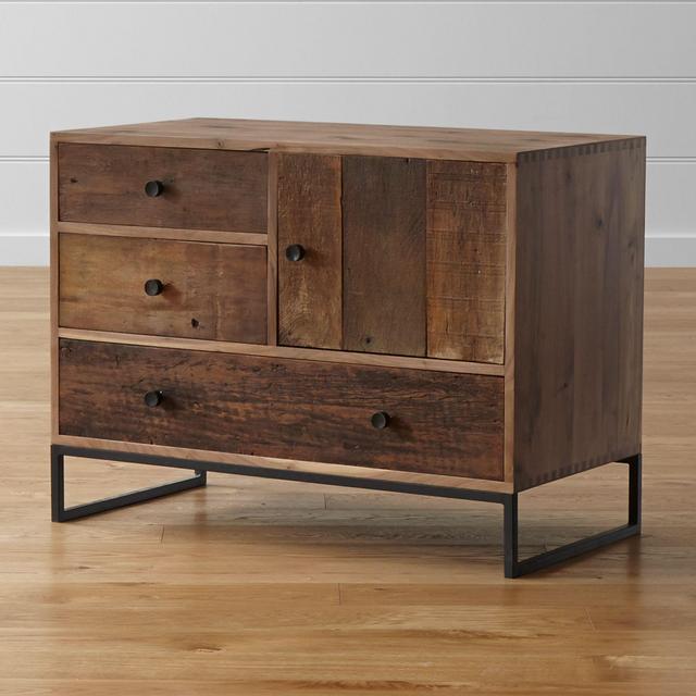 Atwood Chest