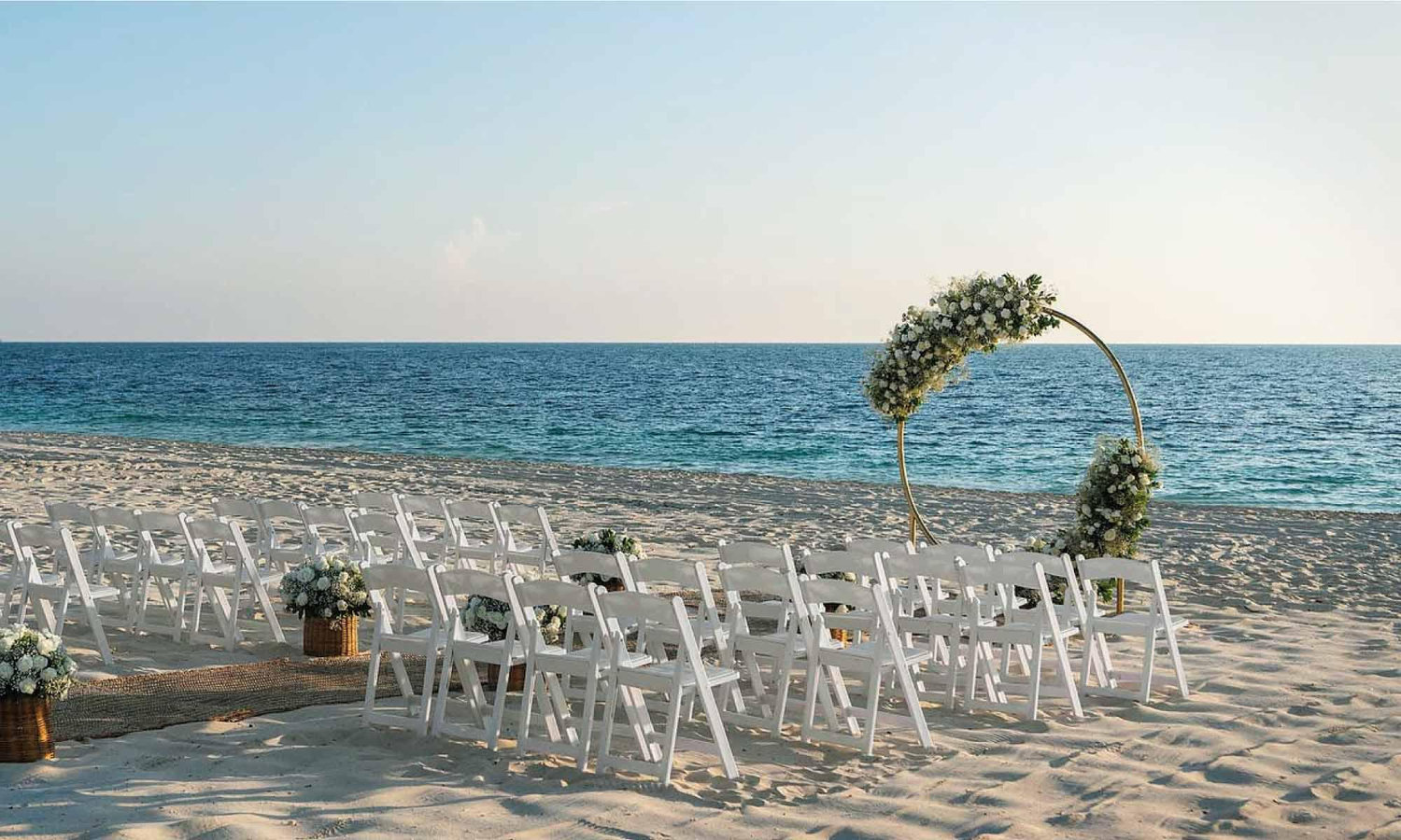 The Wedding Website of Tyra Thomason and Luc-Julian Excellent