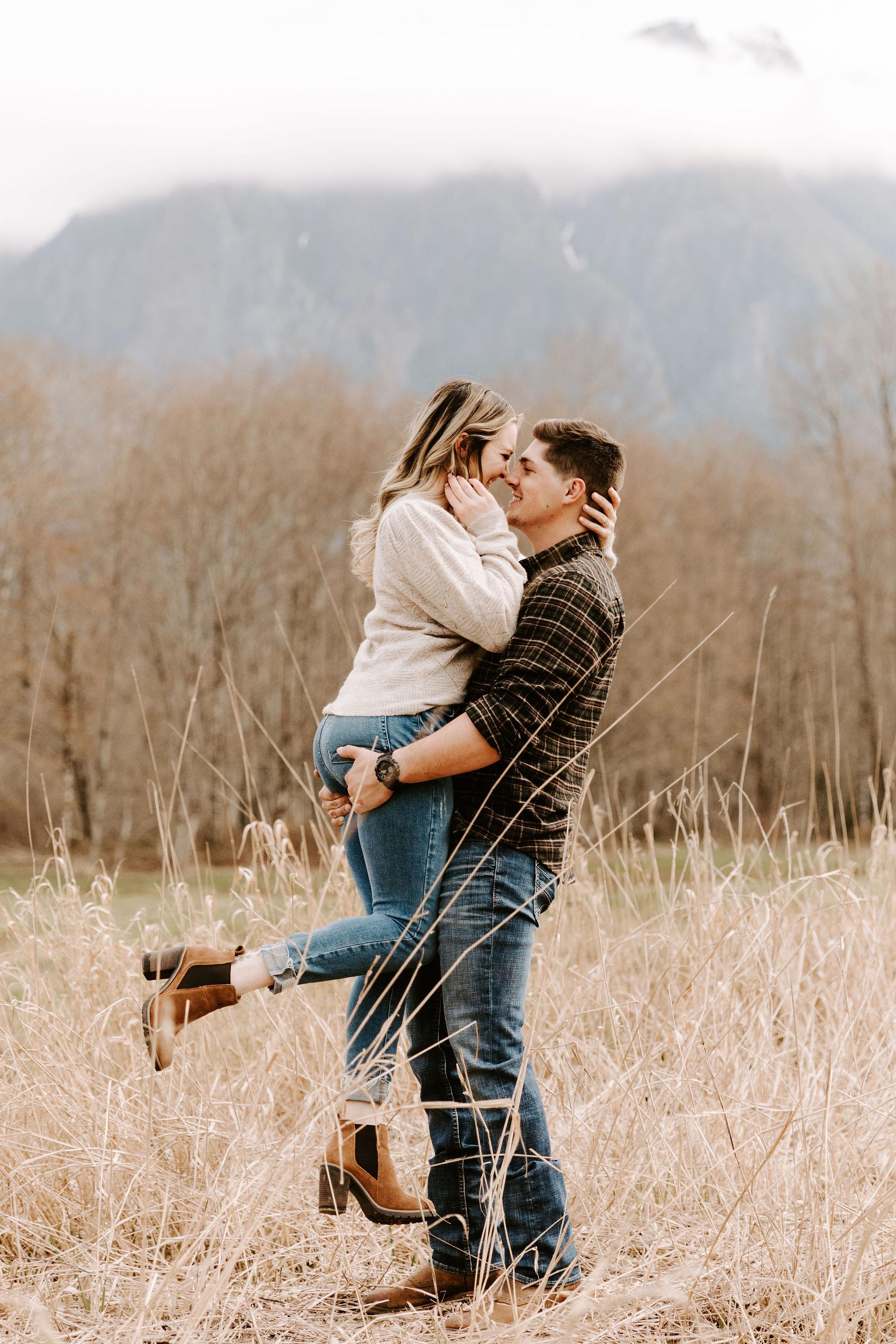 The Wedding Website of Alicia Woodford and Chase Young
