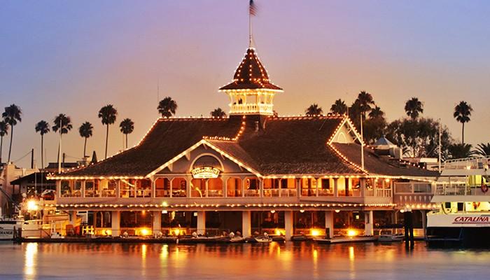 The Wedding Website of Trang Dinh and Karl Oehlschlaeger