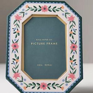 Floral Paper Picture Frame