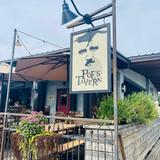 Poe's Tavern