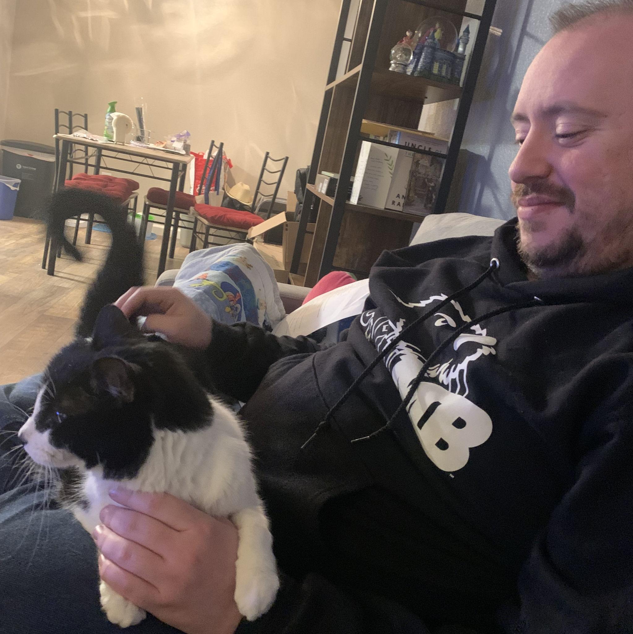Oreo Cheesecake officially accepts Peter as her daddy!